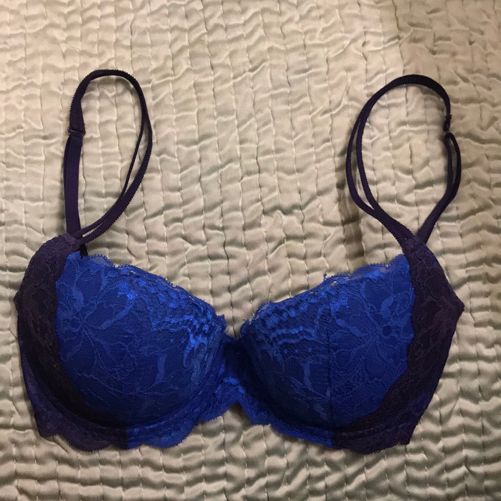 Blue Victoria’s Secret PINK push-up bra